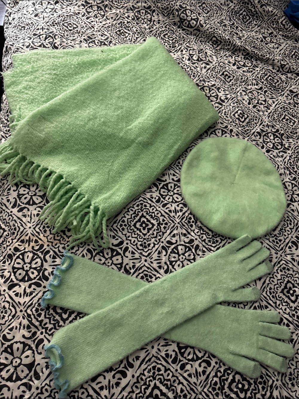 Wild Fable Green Knit Scarf, Beret & Gloves Set